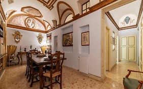 Pantheon Apartment - L'Angolo Nascosto Dei Quadri