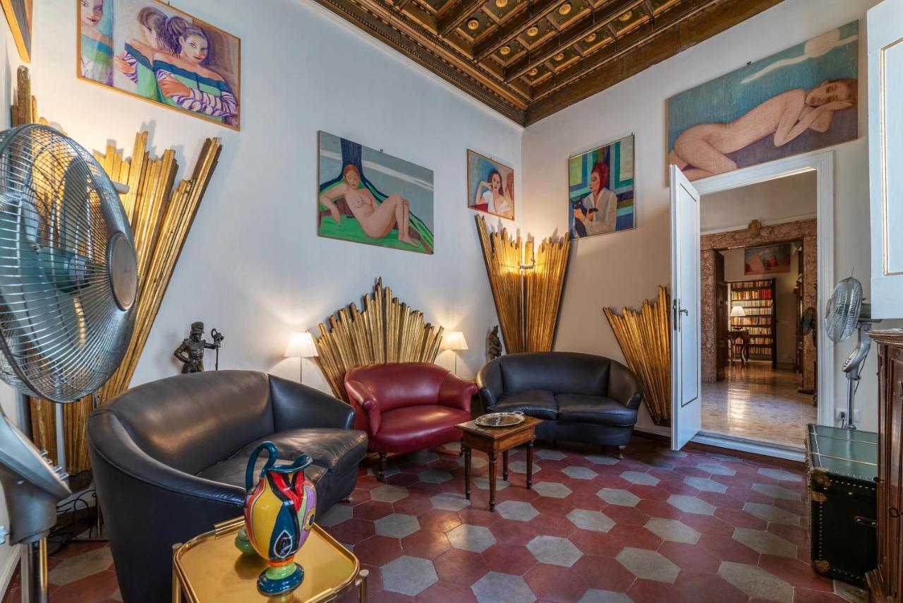 Pantheon Apartment - L'Angolo Nascosto Dei Quadri Rome Exterior photo