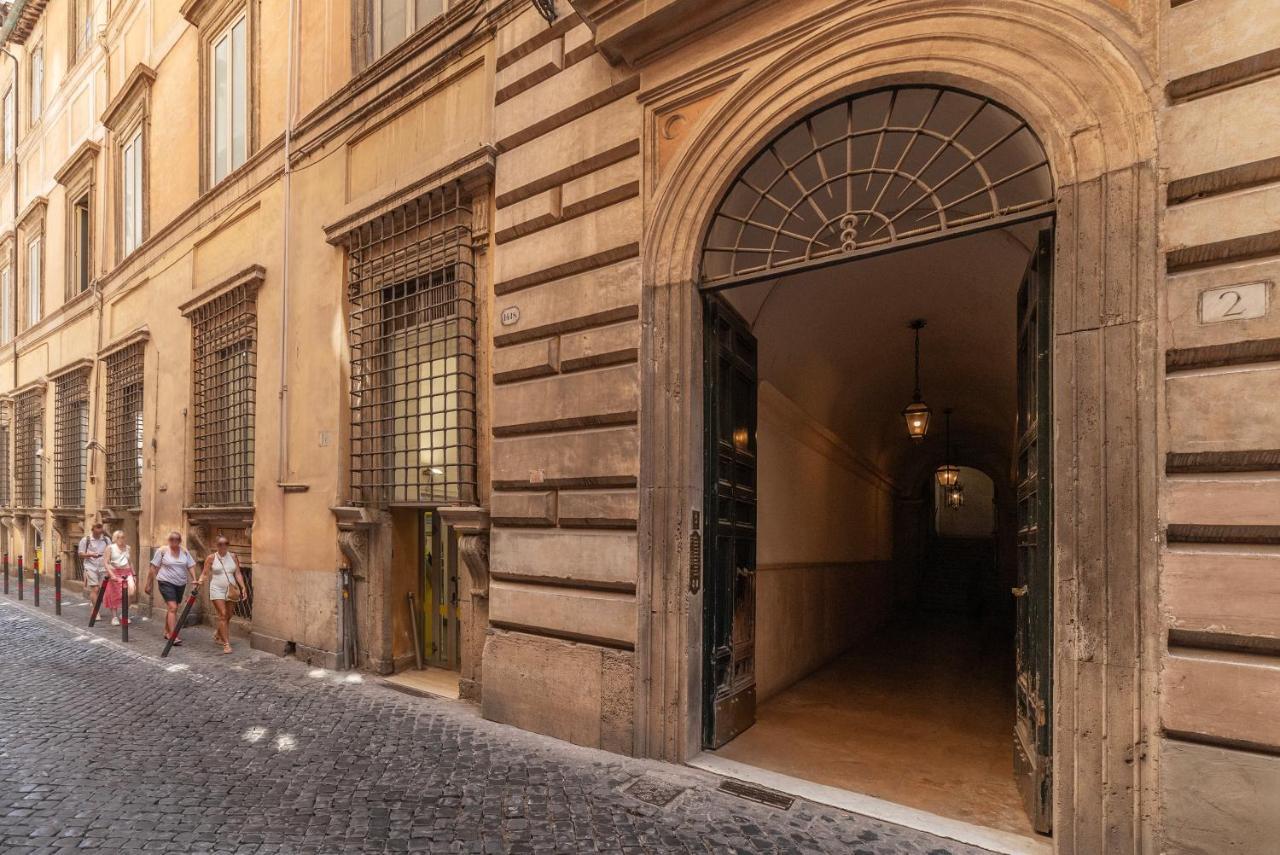 Pantheon Apartment - L'Angolo Nascosto Dei Quadri Rome Exterior photo