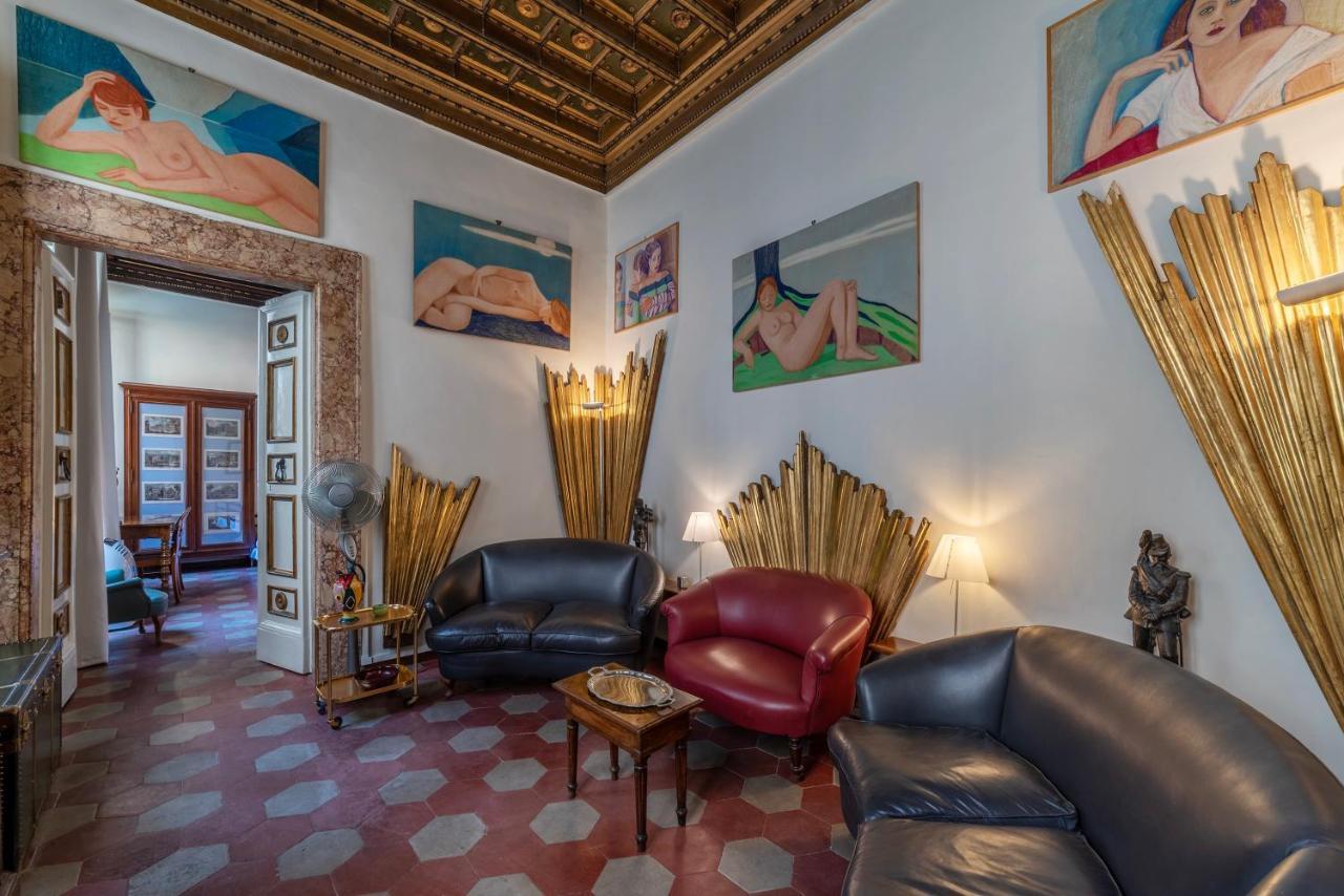 Pantheon Apartment - L'Angolo Nascosto Dei Quadri Rome Exterior photo
